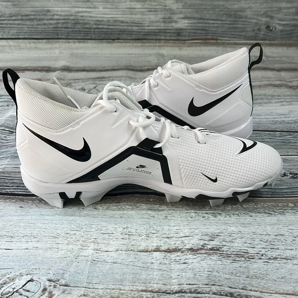 Men’s Nike Alpha Menace White/Black Alpha Cleats Size 11.5